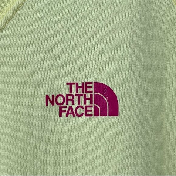 The North Fave Yellow Short Sleeve Logo Shirt Size M - Picture 5 of 5